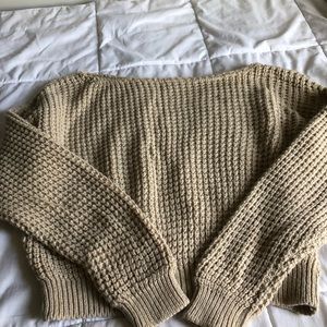 Slightly cropped knit sweater
